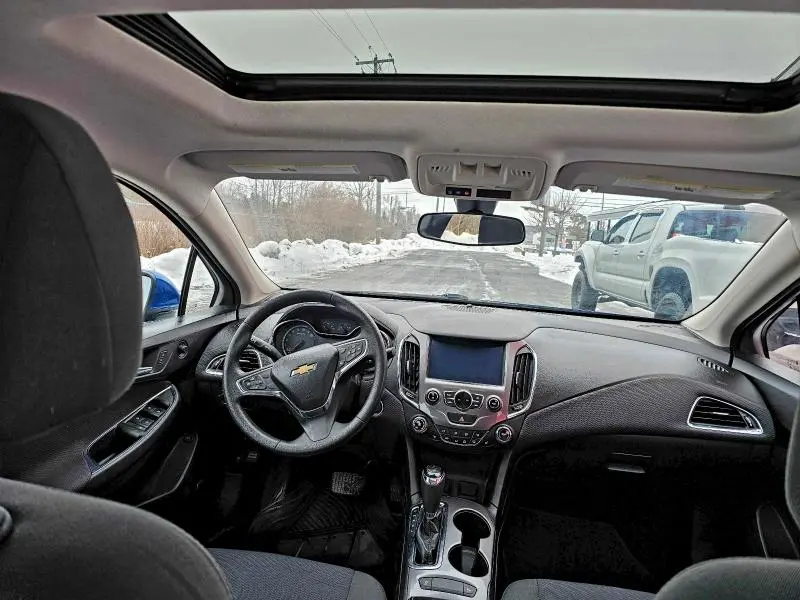 2017 CHEVROLET CRUZE LT  