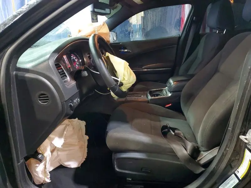 2014 DODGE CHARGER SE  