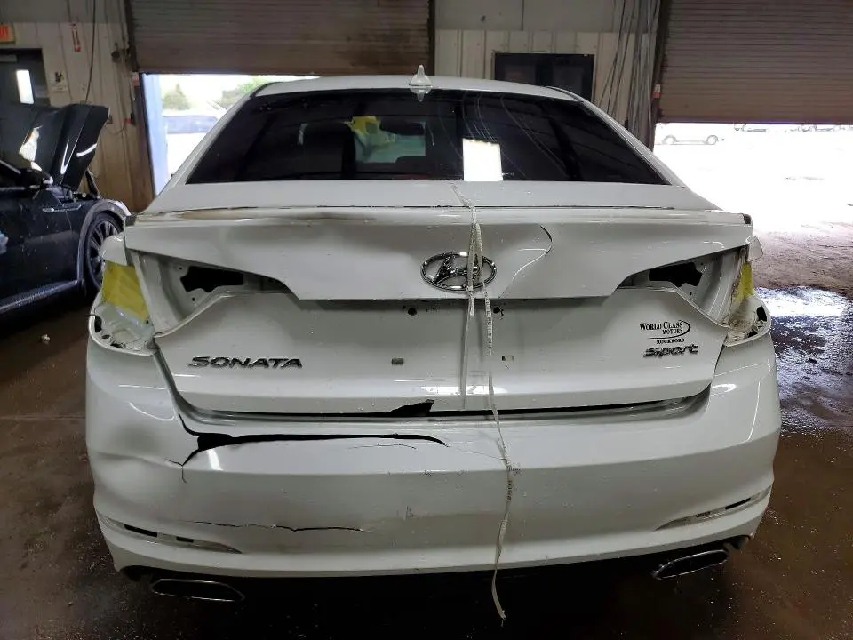 2015 HYUNDAI SONATA SPORT  
