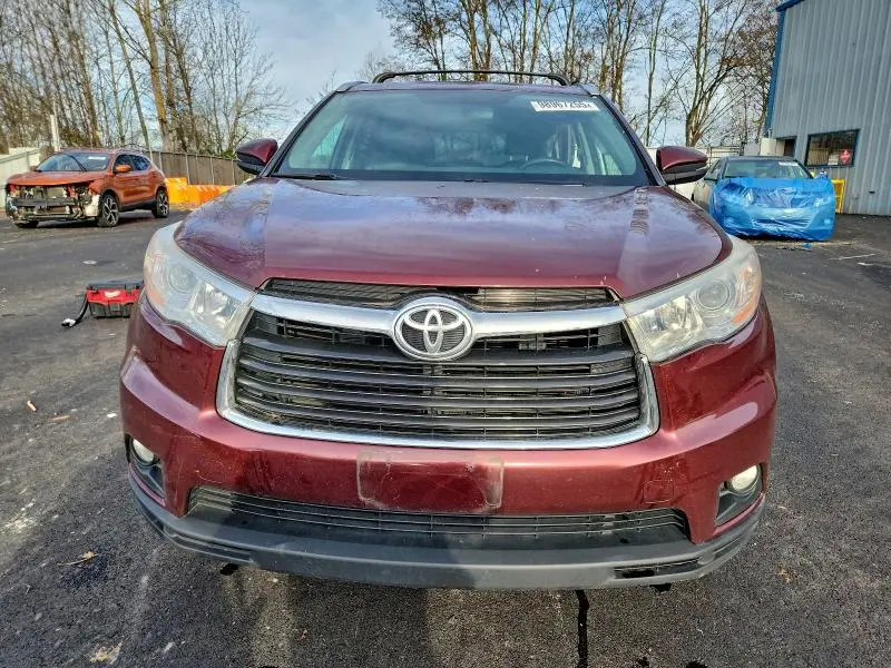 2014 TOYOTA HIGHLANDER XLE  