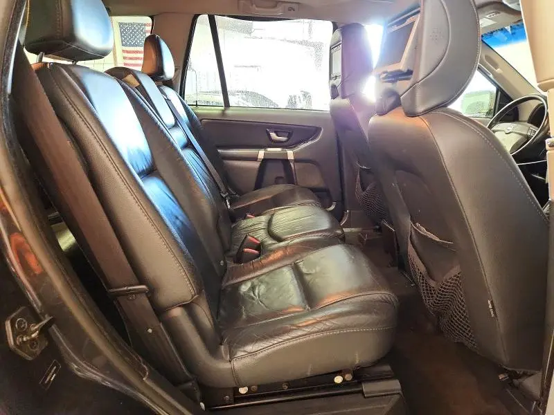 2010 VOLVO XC90 3.2  