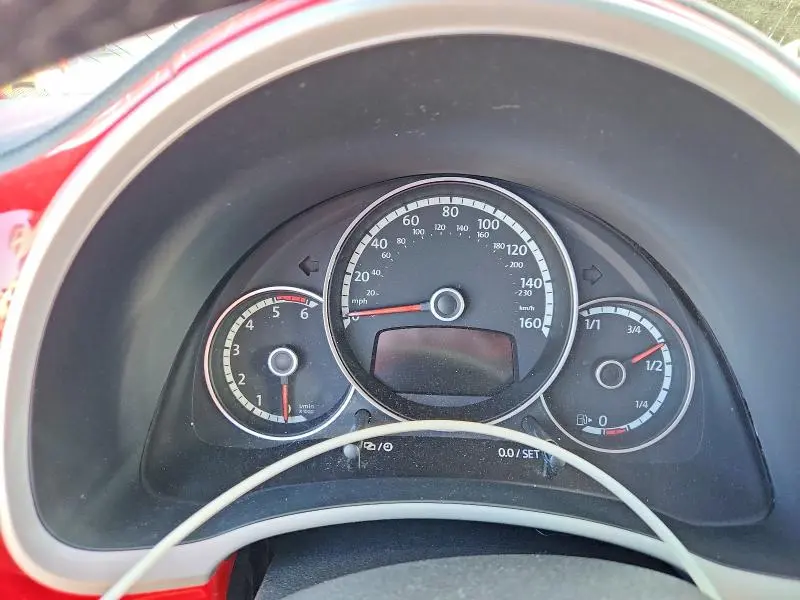 2015 VOLKSWAGEN BEETLE TDI  