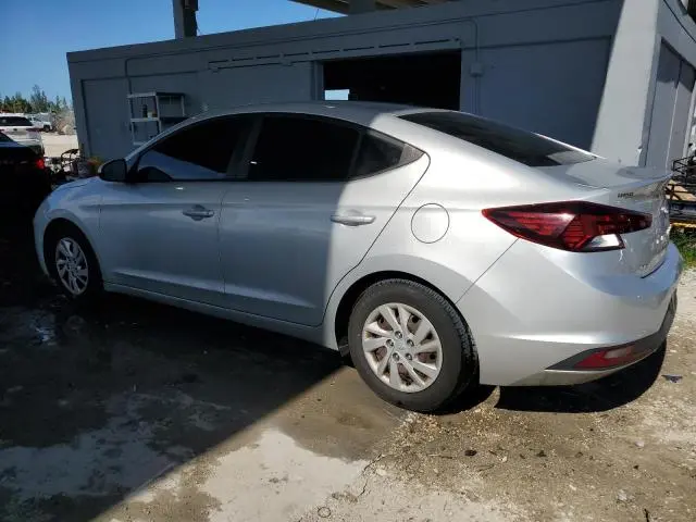 2019 HYUNDAI ELANTRA SE  