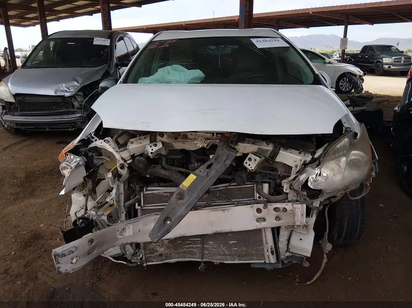 2011 TOYOTA PRIUS TWO