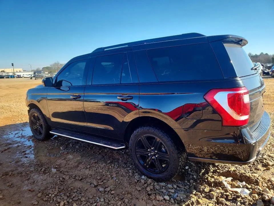 2021 FORD EXPEDITION XLT  