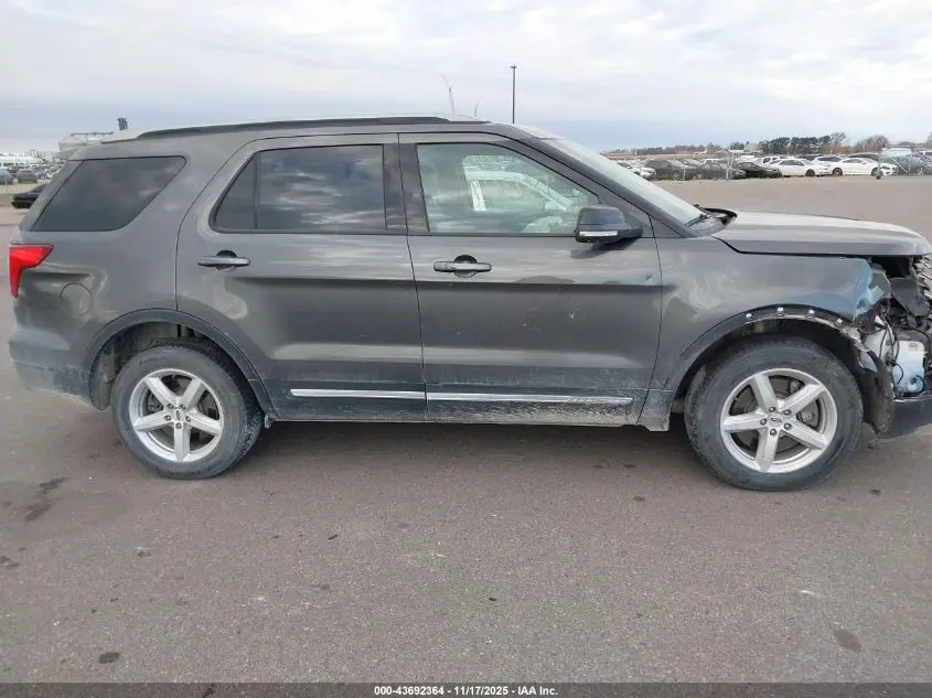 2017 FORD EXPLORER XLT