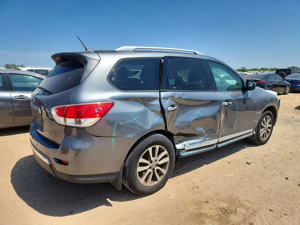 2015 NISSAN PATHFINDER SL  