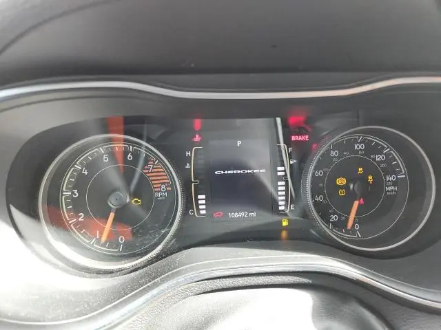 2019 JEEP CHEROKEE LATITUDE PLUS  