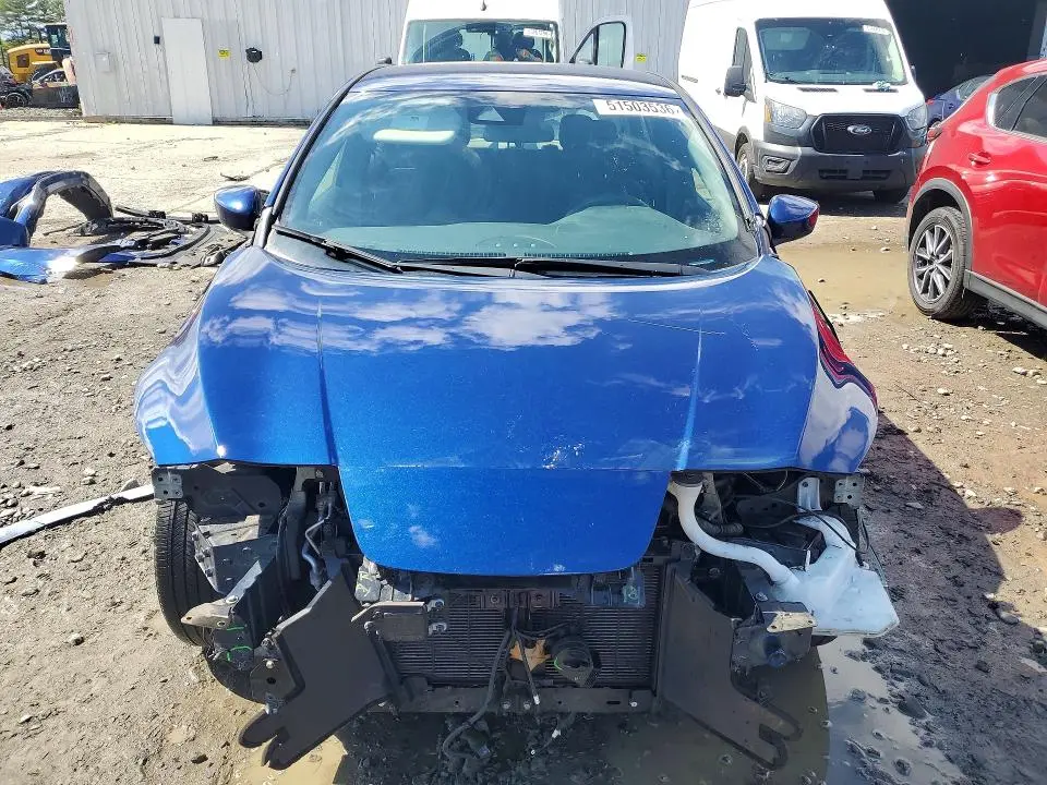 2022 NISSAN LEAF S  