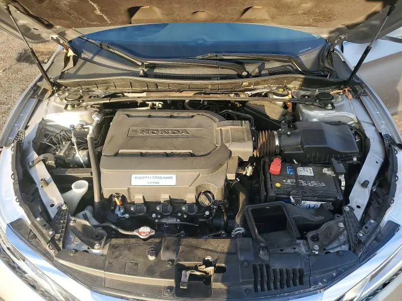 2017 HONDA ACCORD TOURING  