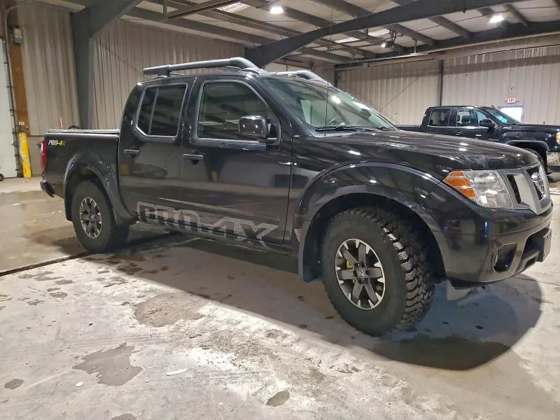 2021 NISSAN FRONTIER S  