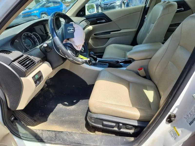 2015 HONDA ACCORD TOURING  