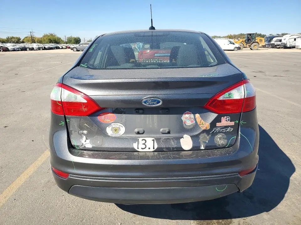 2015 FORD FIESTA SE  