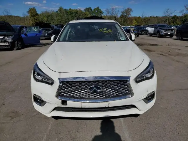 2021 INFINITI Q50 LUXE  