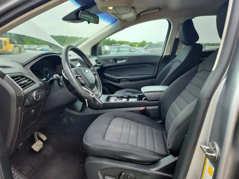 2020 FORD EDGE SE  