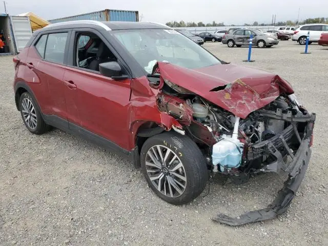 2023 NISSAN KICKS SV  