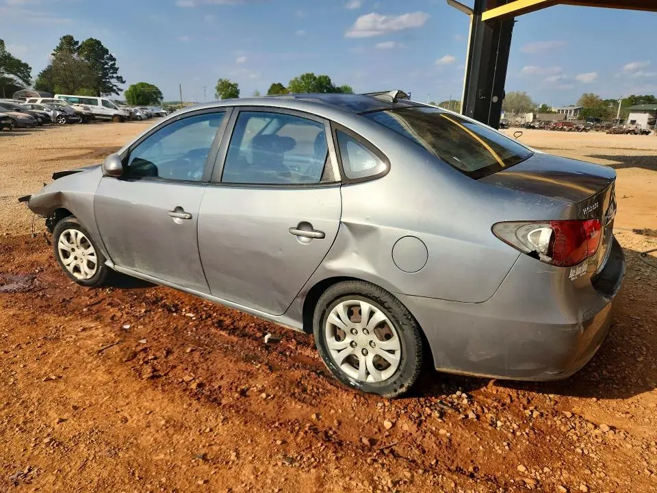2010 HYUNDAI ELANTRA GLS  
