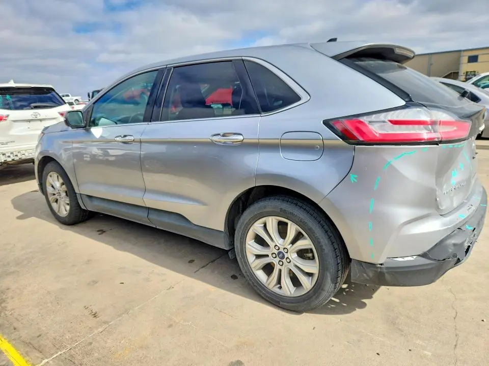 2022 FORD EDGE TITANIUM  