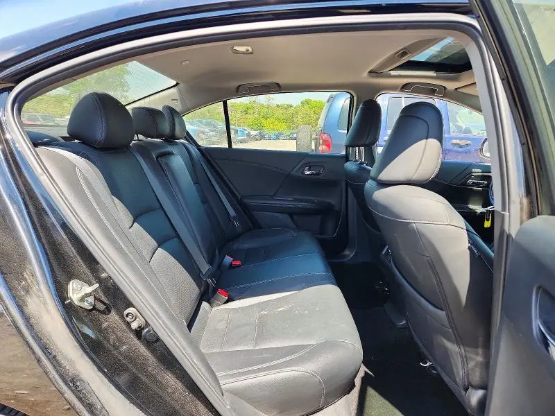 2016 HONDA ACCORD TOURING  