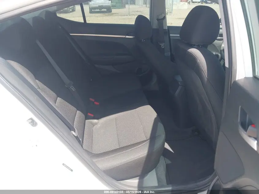 2019 HYUNDAI ELANTRA SE