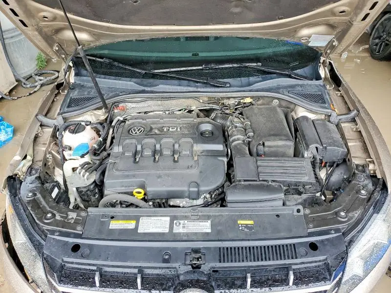 2015 VOLKSWAGEN PASSAT SEL  