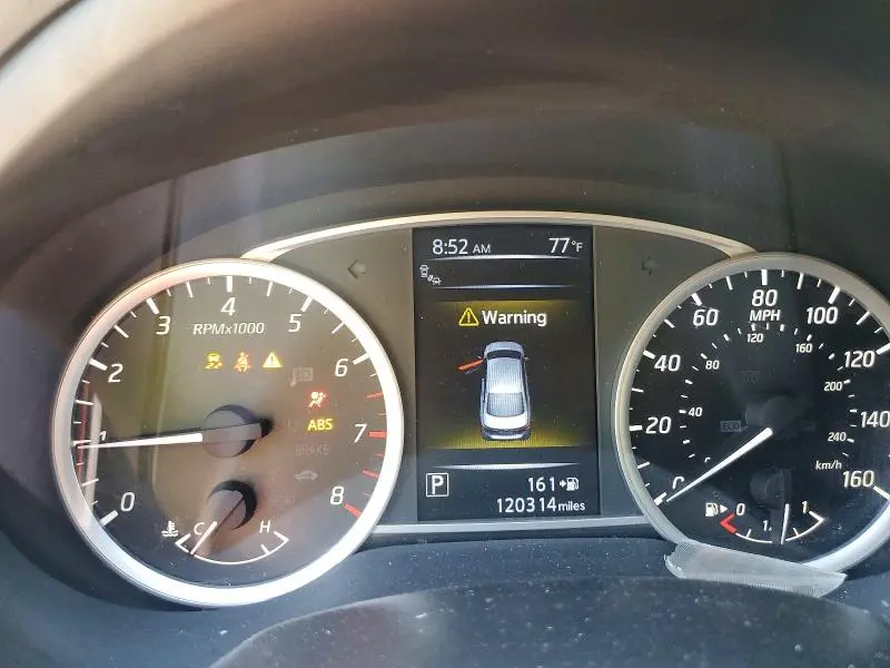 2016 NISSAN SENTRA SV  