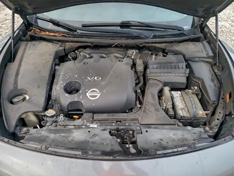 2014 NISSAN MAXIMA S  