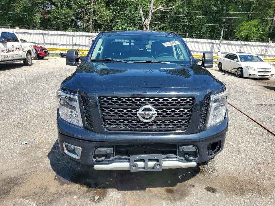 2018 NISSAN TITAN PRO-4X  