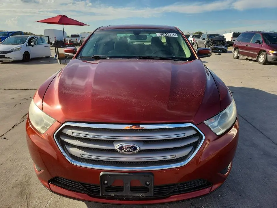 2014 FORD TAURUS SEL  