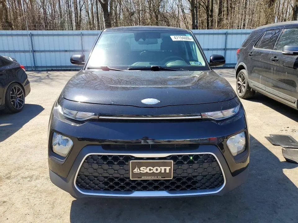 2021 KIA SOUL S  