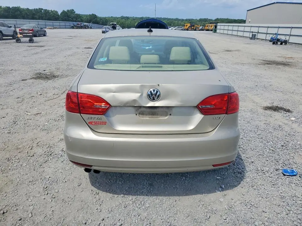 2014 VOLKSWAGEN JETTA TDI  