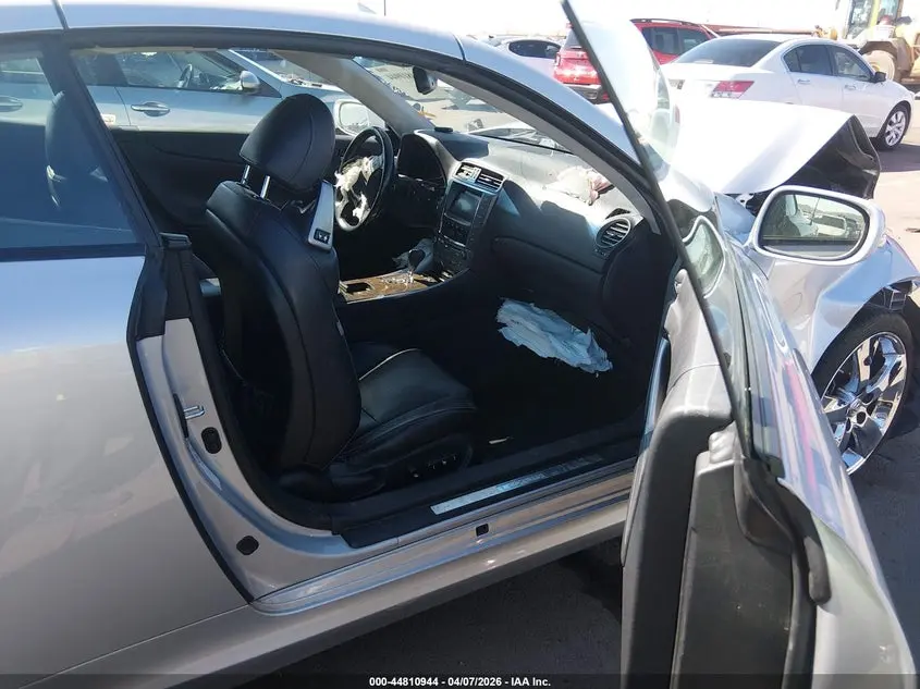 2010 LEXUS IS 250C  