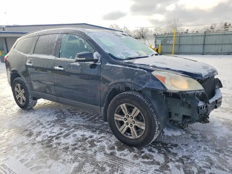 2011 CHEVROLET TRAVERSE LT  