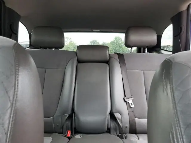 2010 HYUNDAI SANTA FE SE