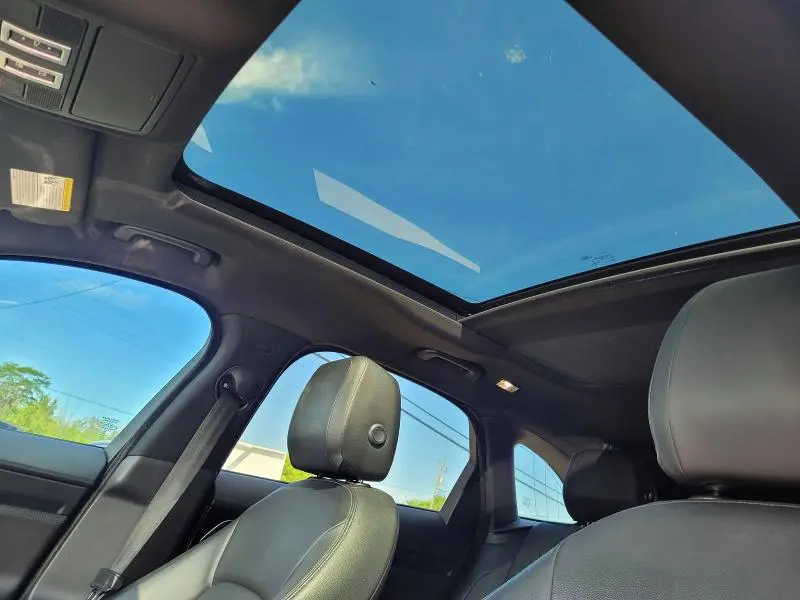 2017 JAGUAR F-PACE PREMIUM  