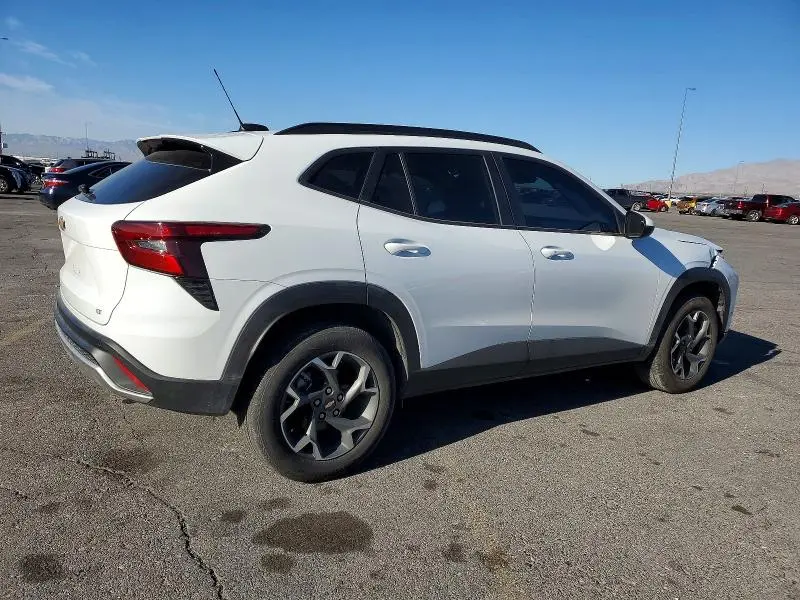 2024 CHEVROLET TRAX 1LT  