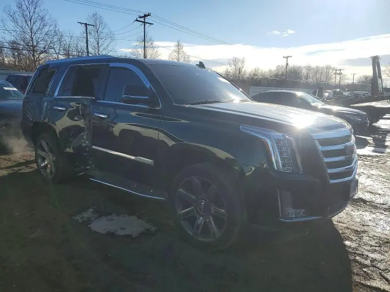 2016 CADILLAC ESCALADE LUXURY  
