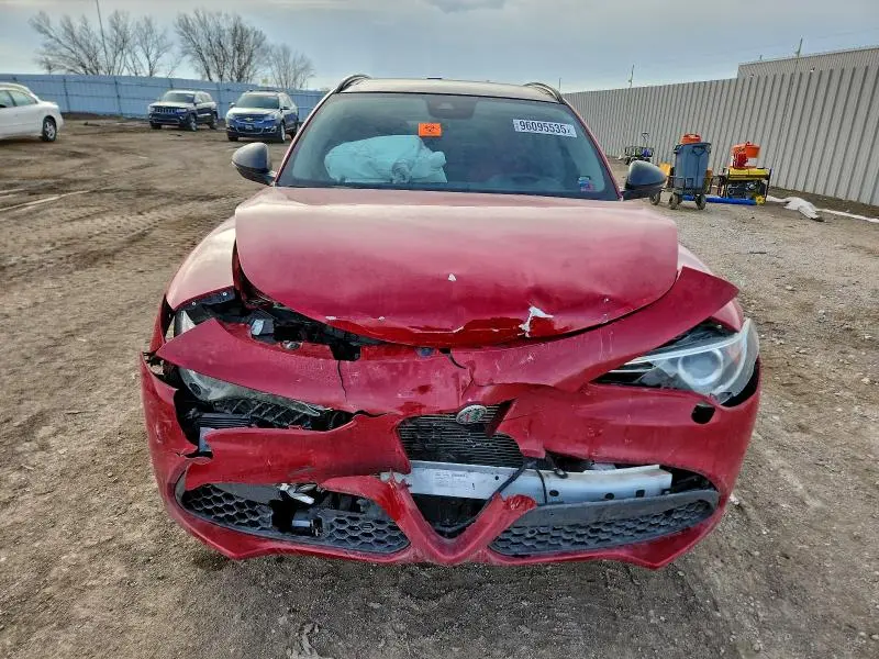 2021 ALFA ROMEO STELVIO TI  