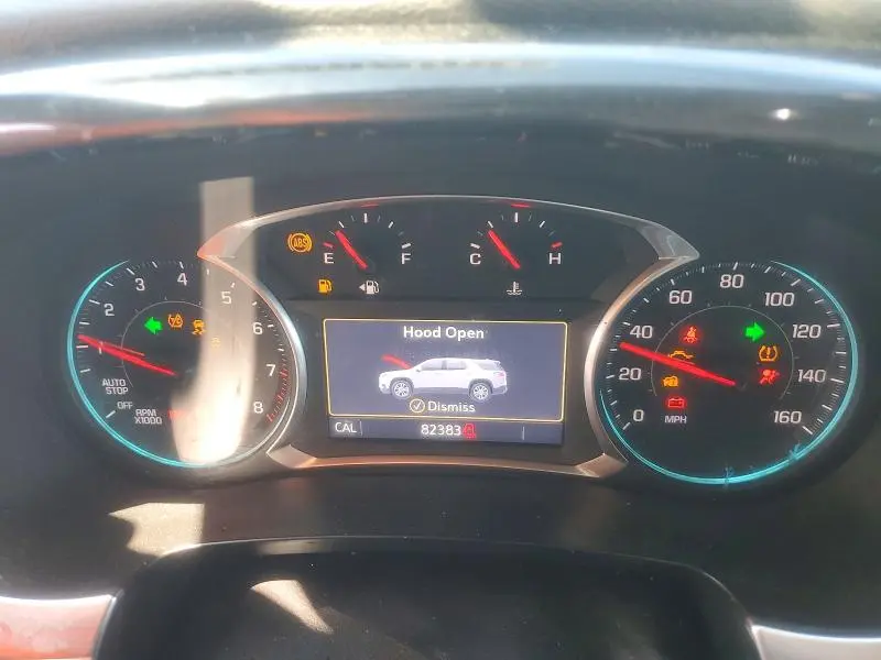 2021 CHEVROLET TRAVERSE LT  