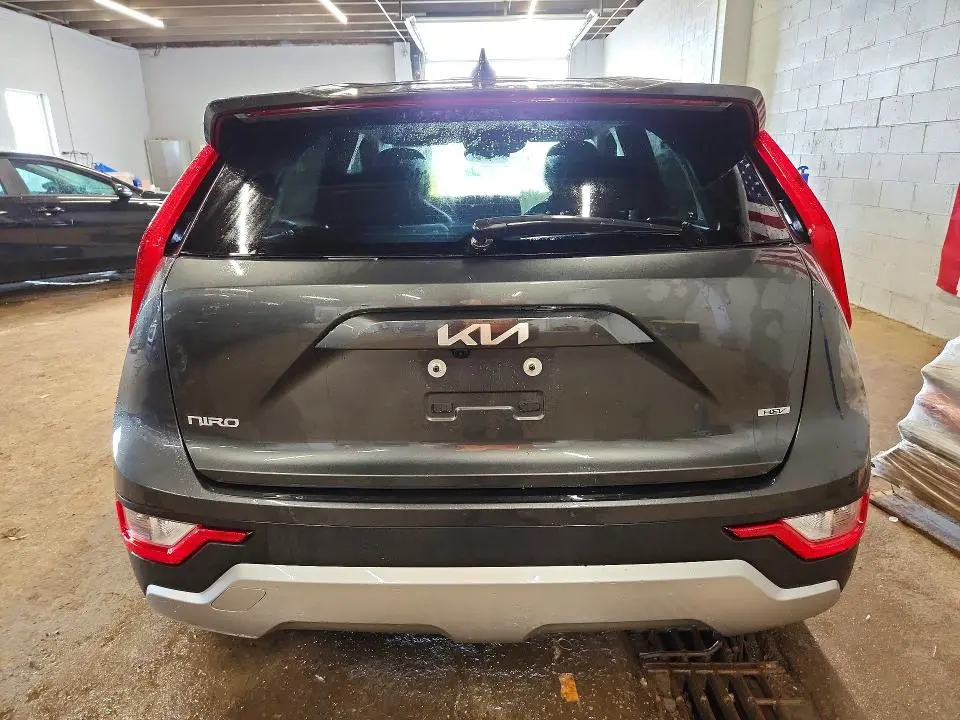 2026 KIA NIRO LX  