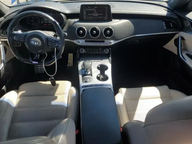 2018 KIA STINGER GT2  