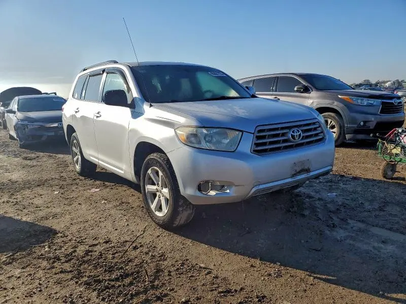 2010 TOYOTA HIGHLANDER   