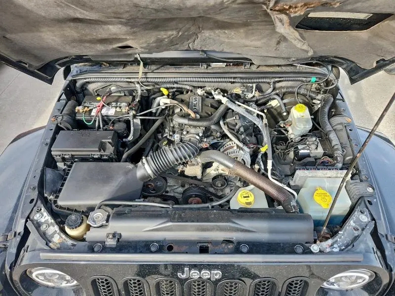 2010 JEEP WRANGLER UNLIMITED SAHARA  