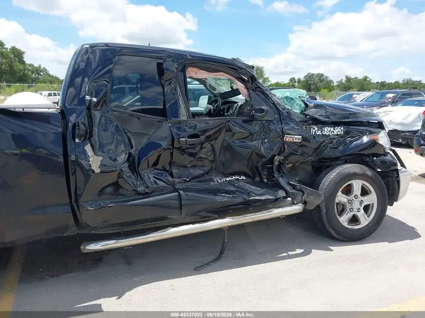 2010 TOYOTA TUNDRA GRADE 5.7L V8