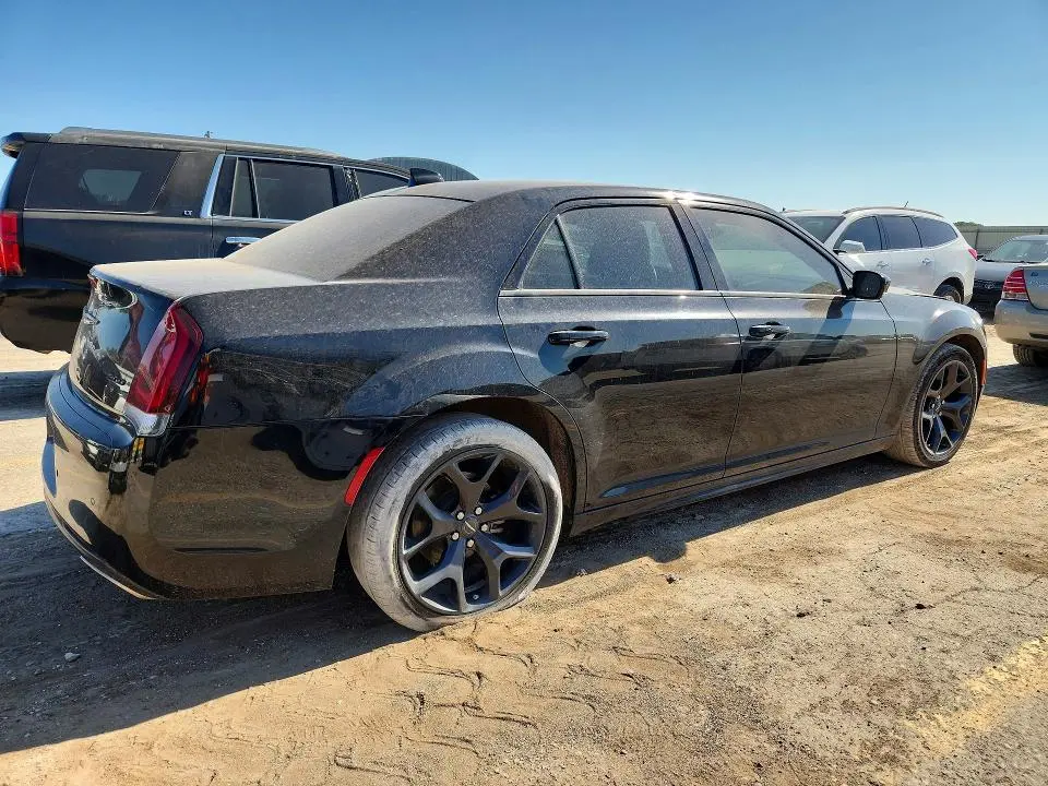 2022 CHRYSLER 300 TOURING L  