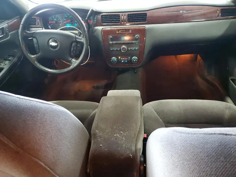 2010 CHEVROLET IMPALA LT  