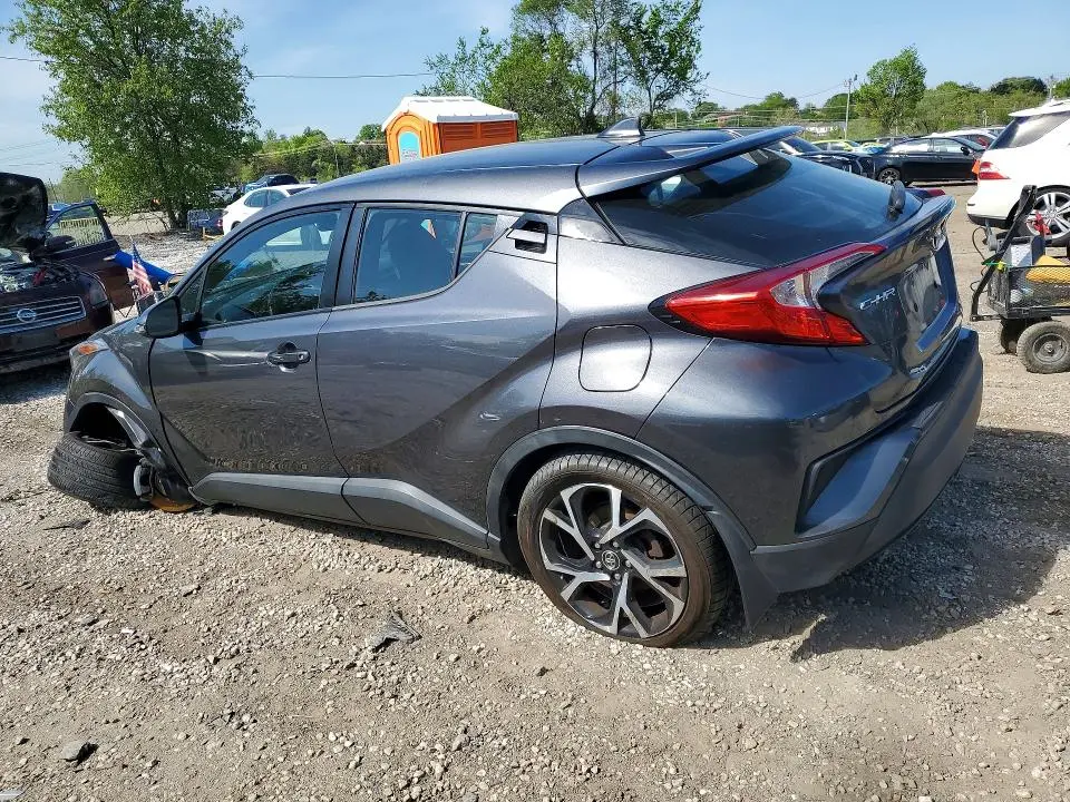 2018 TOYOTA C-HR XLE  