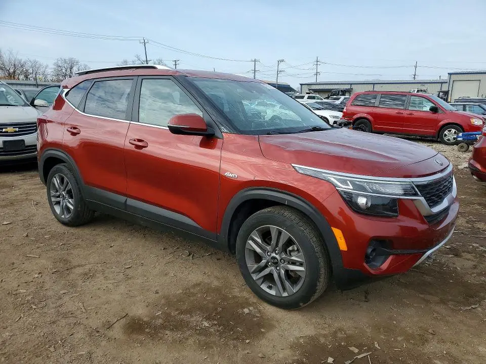2021 KIA SELTOS S  
