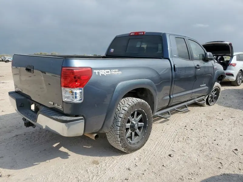 2010 TOYOTA TUNDRA DOUBLE CAB SR5  