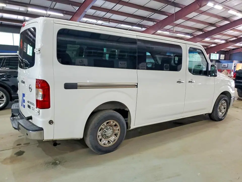 2012 NISSAN NV 3500 HD S  
